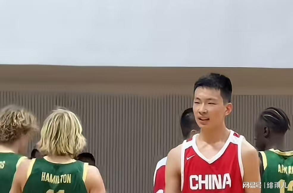 保利体育登录入口-大鱼来了!广东队被曝欲挖走国青内线大杀器,未来亚洲第一中锋!